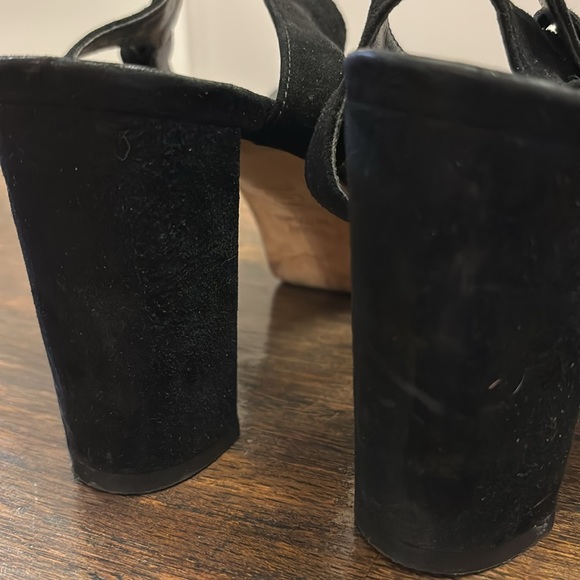 "✨ Stuart Weitzman Suede Platform Sandals ✨ Size: 7M - Picture 8 of 8
